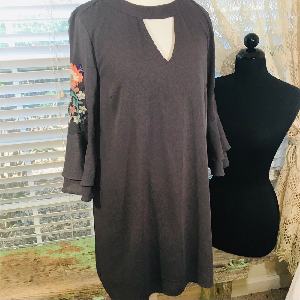 She & Ski Women’s Tunic Dress